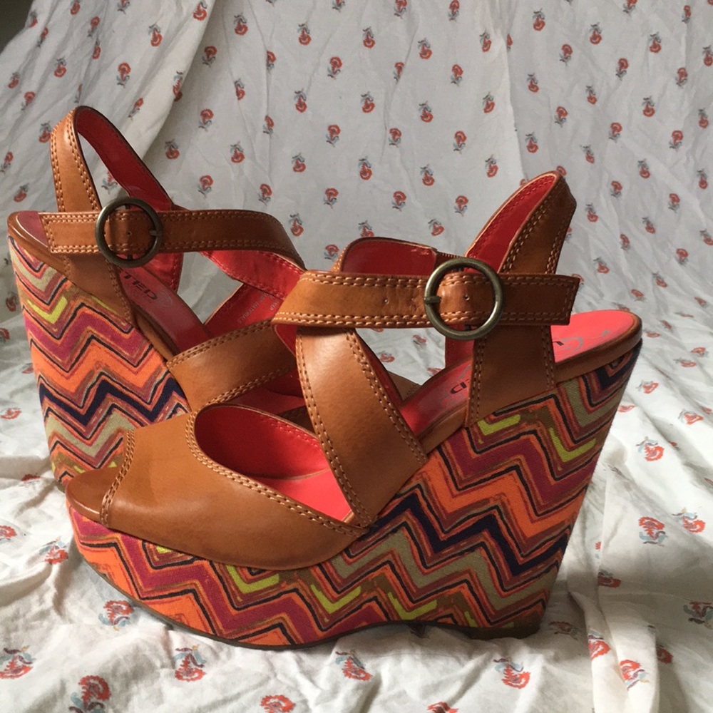 Wedges - Picture 2 of 5